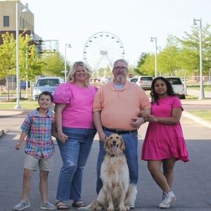 Meet your Posher, Melissa